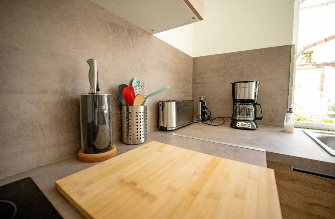 Appartement De 80M2 Refait A Neuf Bezannes Eksteriør bilde